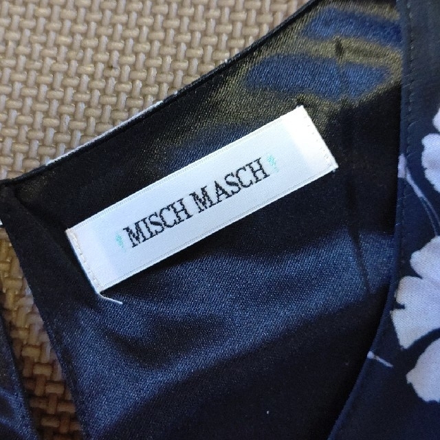 MISCH MASCH(ミッシュマッシュ)のミッシュマッシュ☆花柄ブラウス レディースのトップス(シャツ/ブラウス(長袖/七分))の商品写真