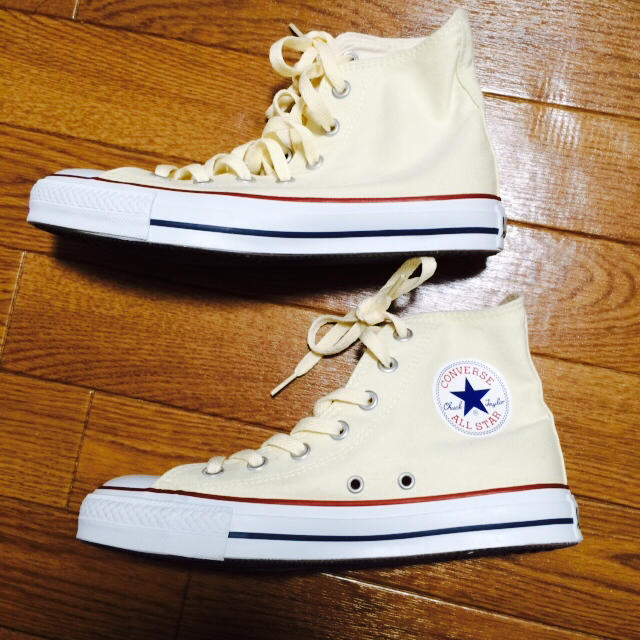 CONVERSE(コンバース)のコンバースハイカット未使用 レディースの靴/シューズ(スニーカー)の商品写真