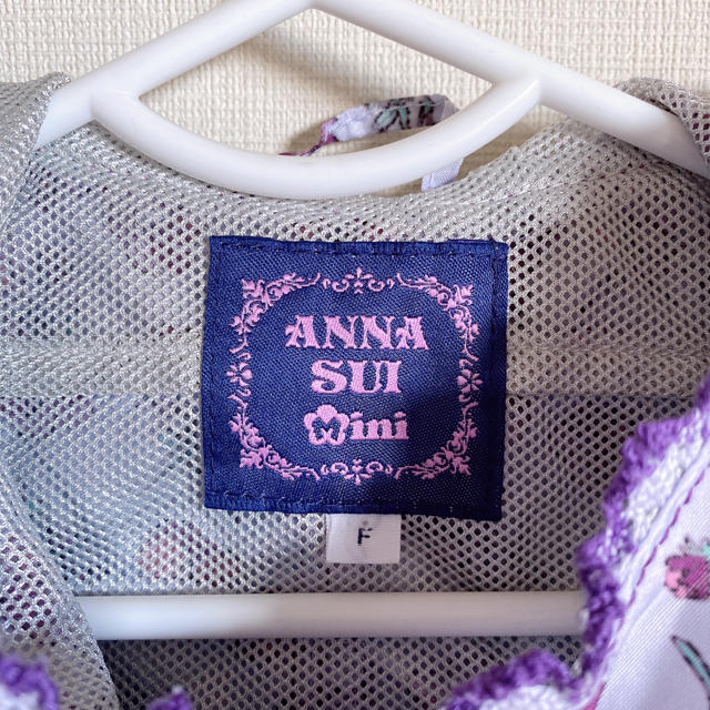 ANNA SUI mini(アナスイミニ)のほぼ未使用 ANNASUI mini♡ジャンパー♡ウィンドブレーカー キッズ/ベビー/マタニティのキッズ服女の子用(90cm~)(ジャケット/上着)の商品写真