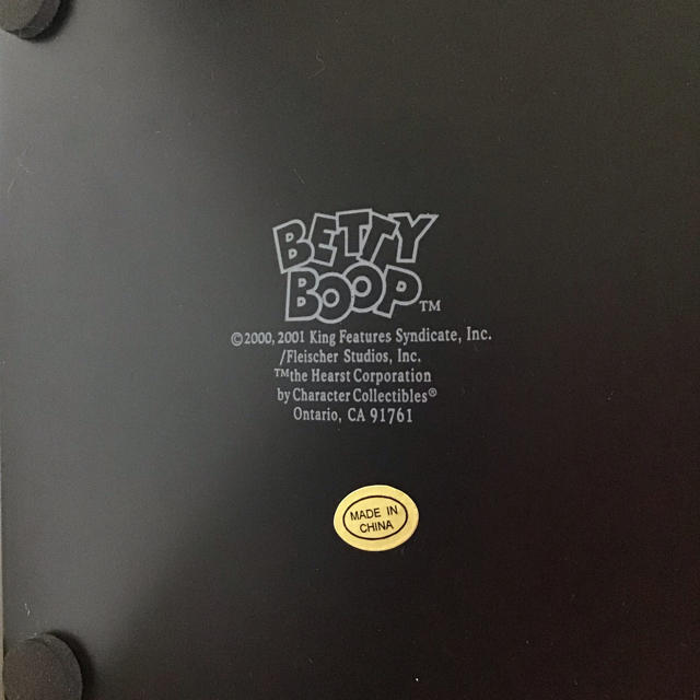 Betty Boop. フイギュア　　ホワイトドレス 3