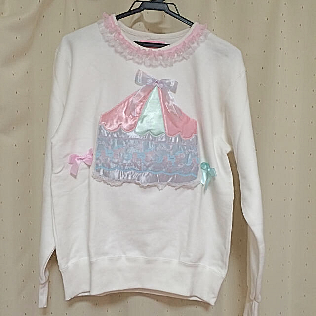 NILE PERCH(ナイルパーチ)の最終値下げ ナイルパーチ トレーナー レディースのトップス(トレーナー/スウェット)の商品写真