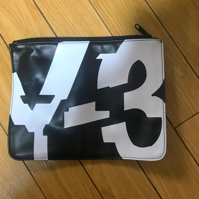 Y-3 クラッチバッグ