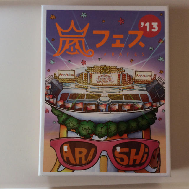 嵐(アラシ)のARASHI　アラフェス’13　NATIONAL　STADIUM　2013 DV エンタメ/ホビーのDVD/ブルーレイ(ミュージック)の商品写真