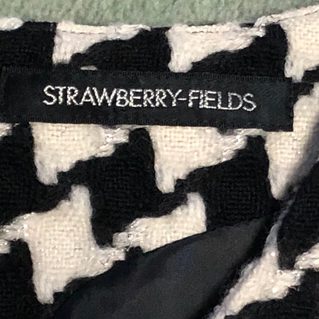 STRAWBERRY-FIELDS(ストロベリーフィールズ)のストロベリーフィールズ　ワンピース　ワンサイズ　千鳥柄 レディースのワンピース(ミニワンピース)の商品写真