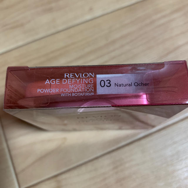 REVLON(レブロン)のレブロン Revlon パウダー ファンデーション コスメ/美容のベースメイク/化粧品(ファンデーション)の商品写真