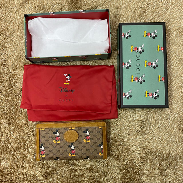 Gucci(グッチ)のドーバー銀座購入 GUCCI×Disney グッチ ディズニー 長財布　 レディースのファッション小物(財布)の商品写真