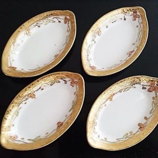 ノリタケ(Noritake)の豪華！オールドノリタケ 1910年頃 ナッツ皿 4枚セット手描き 金彩(食器)