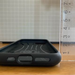 シュピゲン(Spigen)の新品同様　Spigen iPhone 11 Proケース(iPhoneケース)