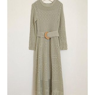 マーキュリーデュオ(MERCURYDUO)の今季美品 MERCURYDUO クロシェ風ニットワンピース web完売色(ロングワンピース/マキシワンピース)