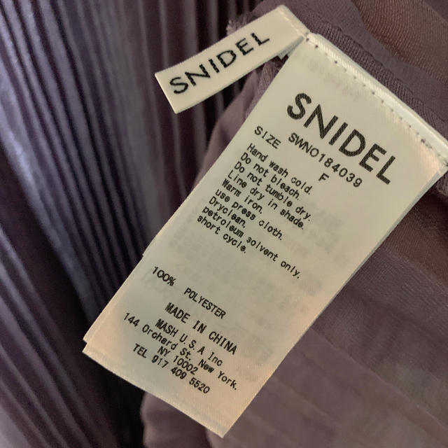 SNIDEL(スナイデル)のsnidel ❤︎ プリーツキャミレイヤードワンピース レディースのワンピース(ひざ丈ワンピース)の商品写真