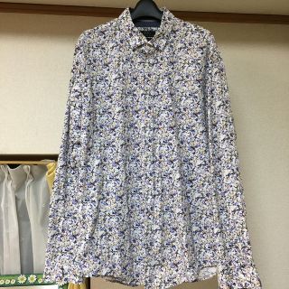 ザラ(ZARA)のZARA メンズ　XL 花柄シャツ(シャツ)