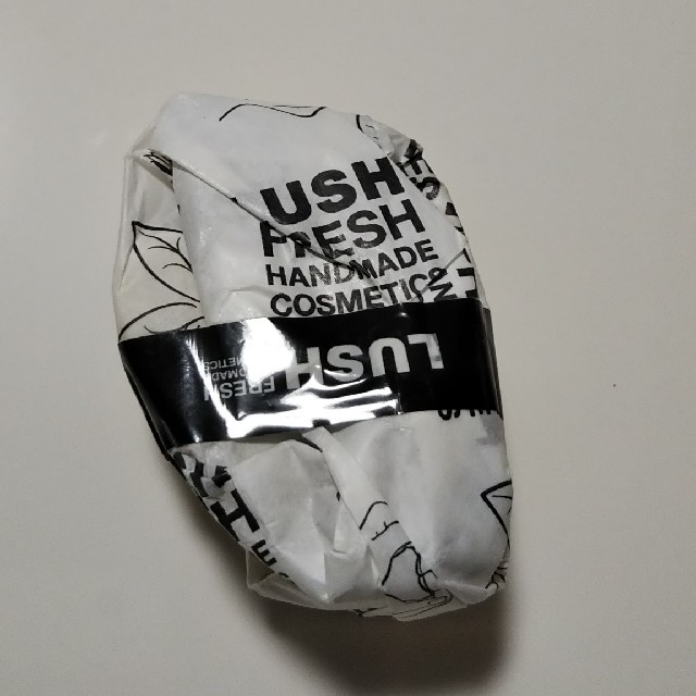 LUSH(ラッシュ)のLUSH 月の粉 マッサージバー コスメ/美容のボディケア(ボディクリーム)の商品写真