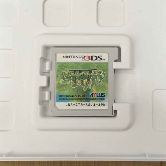 ニンテンドー3DS(ニンテンドー3DS)の世界樹の迷宮Ⅳ 迷宮の巨神 エンタメ/ホビーのゲームソフト/ゲーム機本体(携帯用ゲームソフト)の商品写真