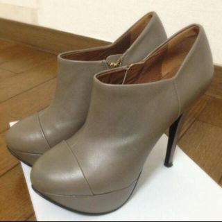 ザラ(ZARA)のZARA♡ブーティ♡23.5cm(ブーティ)