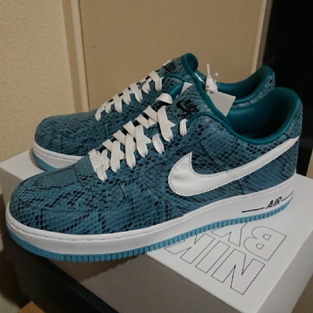 nike by you air force 1 アンロックド