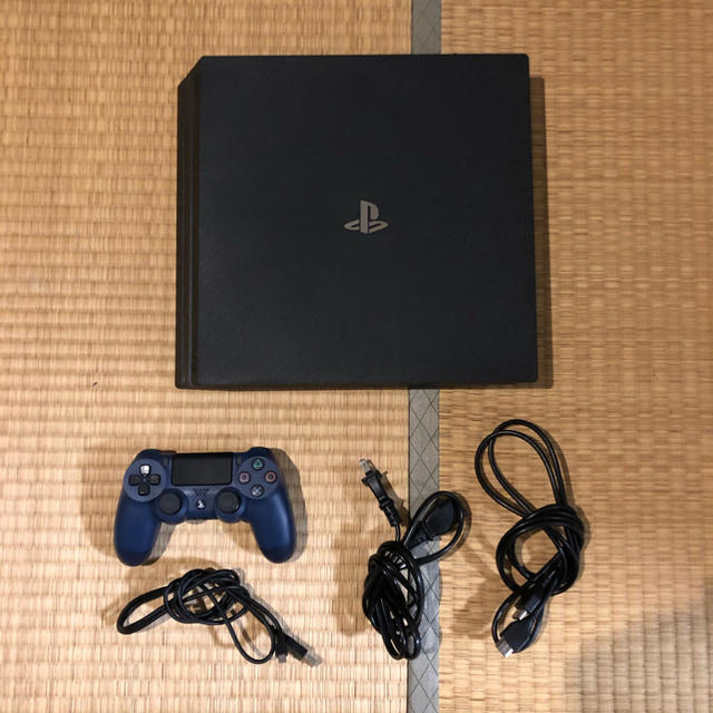 PlayStation4 - PS4PRO 1TB【箱、説明書、イヤホン無し】の通販 by 富士山's shop｜プレイステーション4ならラクマ