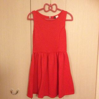 エイチアンドエム(H&M)の♡H&M♡真っ赤なワンピース ③(ミニワンピース)