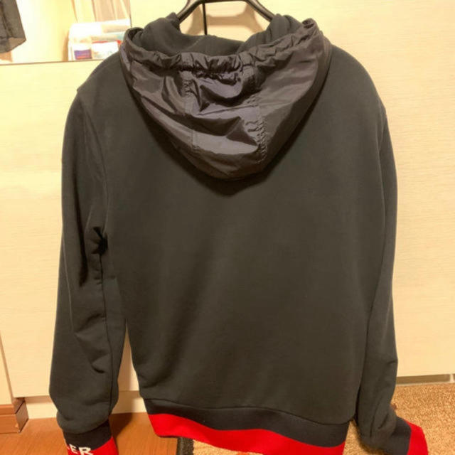 MONCLER(モンクレール)のヒロさん　専用 メンズのトップス(パーカー)の商品写真