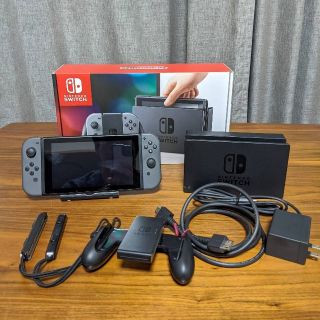 ニンテンドースイッチ(Nintendo Switch)のニンテンドースイッチ　任天堂　switch　本体(家庭用ゲーム機本体)