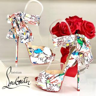 クリスチャンルブタン(Christian Louboutin)の1451 極美品 クリスチャンルブタン パテント パンプス 白(ハイヒール/パンプス)