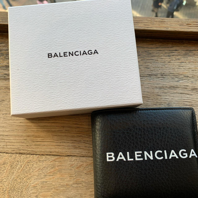 BALENCIAGA  バレンシアガ二つ折り財布