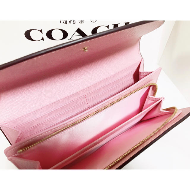 COACH(コーチ)の【新品未使用】コーチ COACH 財布 スリム フローラル プリント 長財布   レディースのファッション小物(財布)の商品写真