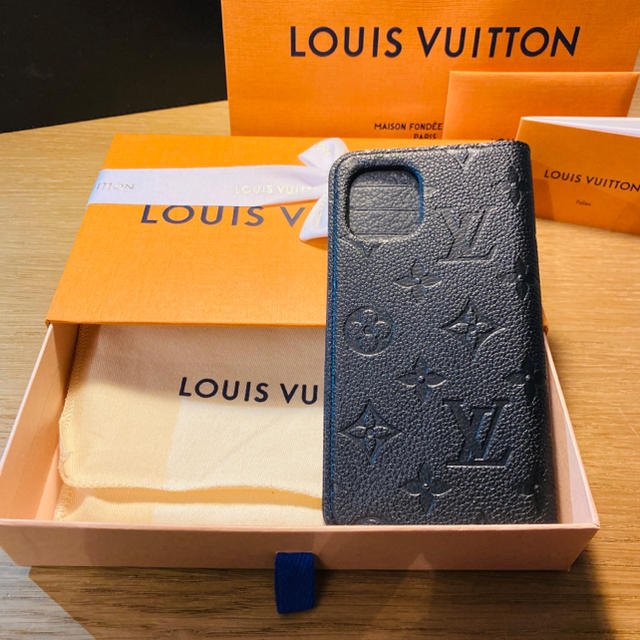 LOUIS VUITTON - LOUIS VUITTON ルイヴィトン iPhone 11 フォリオ ケースの通販