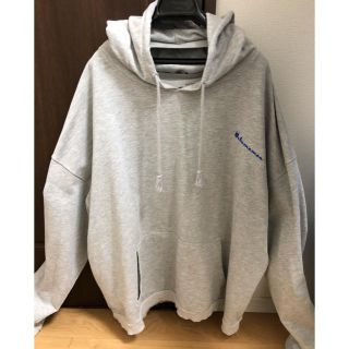 バレンシアガ(Balenciaga)のvetememes/パーカー(パーカー)