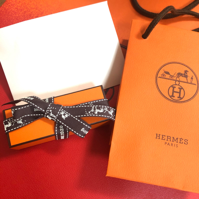 Hermes(エルメス)のHERMES ルージュ エルメス  ルージュ・オランジュ 53 コスメ/美容のベースメイク/化粧品(口紅)の商品写真