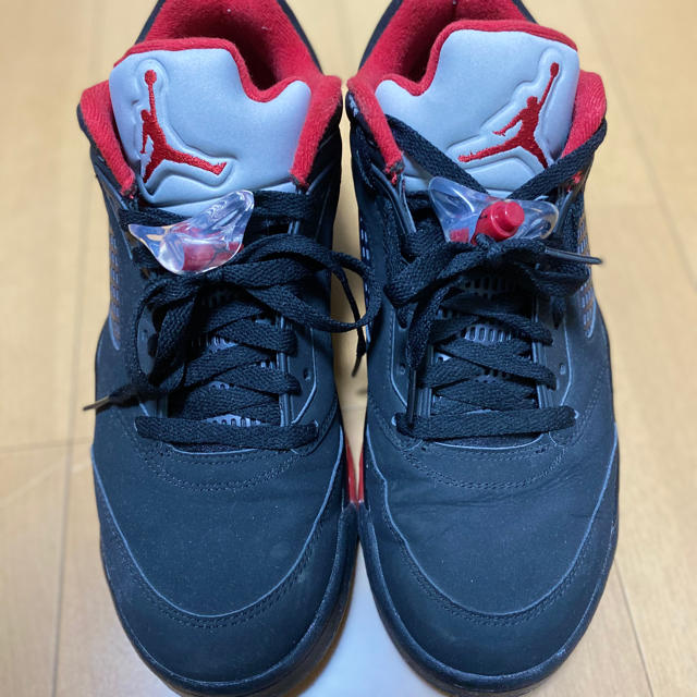 NIKE(ナイキ)のNIKE AIR JORDAN 5 メンズの靴/シューズ(スニーカー)の商品写真