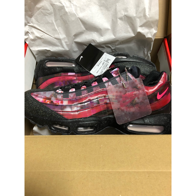 NIKE(ナイキ)の28.5cm NIKE AIR MAX 95 CHERRY BLOSSOM 限定 メンズの靴/シューズ(スニーカー)の商品写真