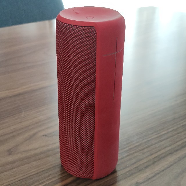 ULTIMATE EARS WS900RD　UE MEGABOOM スマホ/家電/カメラのオーディオ機器(スピーカー)の商品写真