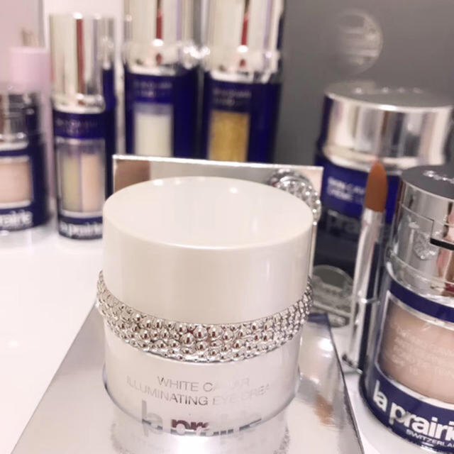 La Prairie(ラプレリー)の❤️ほぼ新品＊la prairie eye cream コスメ/美容のスキンケア/基礎化粧品(アイケア/アイクリーム)の商品写真