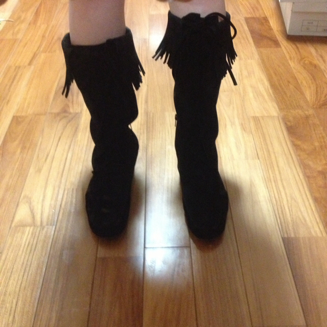 ブラック☆編み上げフリンジブーツ レディースの靴/シューズ(ブーツ)の商品写真
