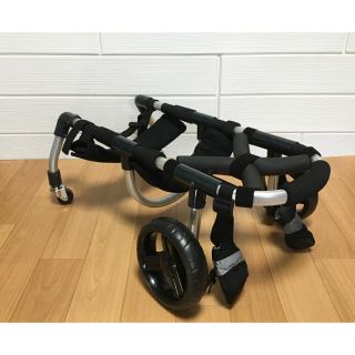 ■犬の車椅子 小型犬用4輪車いす 2～8kg位 歩行器 介護