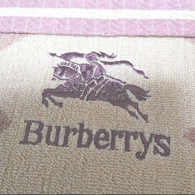 BURBERRY(バーバリー)のおかん様専用♥️バーバリー♥️タオルケット♥️ キッズ/ベビー/マタニティの寝具/家具(タオルケット)の商品写真