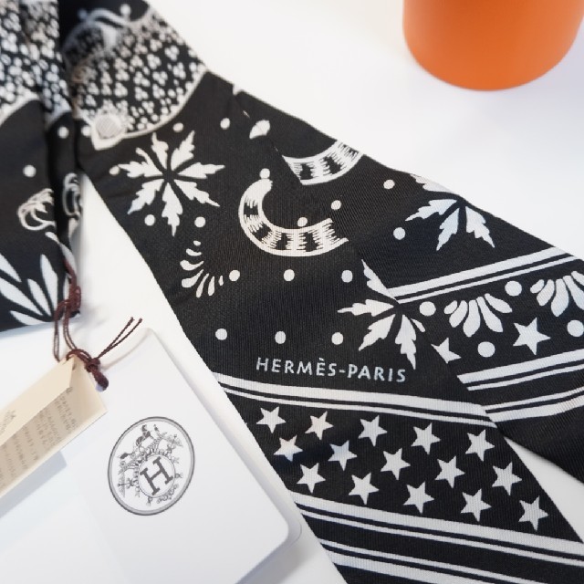 Hermes(エルメス)の新品 ☆ エルメス HERMES ツイリー レオパード バンダナ レディースのファッション小物(バンダナ/スカーフ)の商品写真