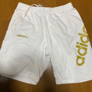 アディダス(adidas)のadidas 半ズボン(ショートパンツ)