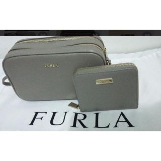 フルラ(Furla)の新品 未使用 紙袋 布袋付き フルラ  ダブルジップ ショルダーミニバッグ 便利(ショルダーバッグ)