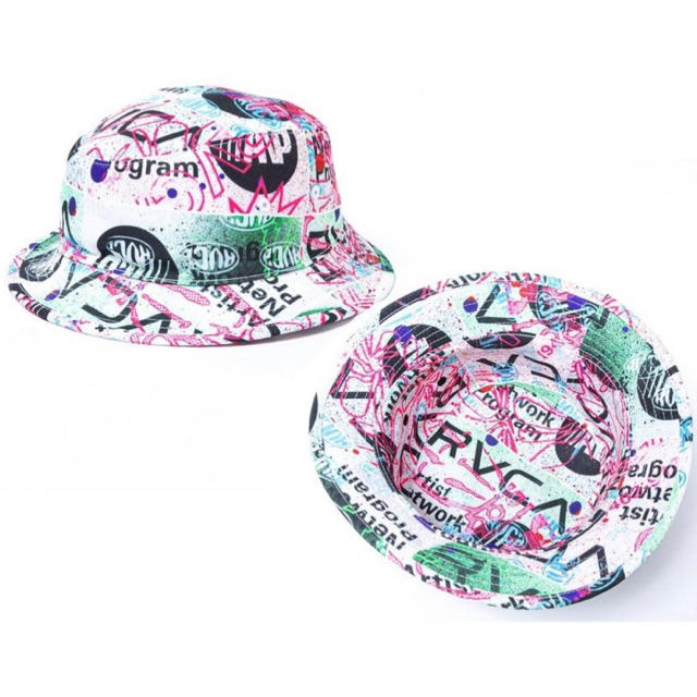 RVCA(ルーカ)の新品 RVCA ルーカ ALL OVER HAT 白 バケットハット バケハ  メンズの帽子(ハット)の商品写真