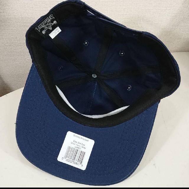 THRASHER(スラッシャー)のTHRASHER スラッシャー/スナップバックキャップ/Outlined/紺 メンズの帽子(キャップ)の商品写真
