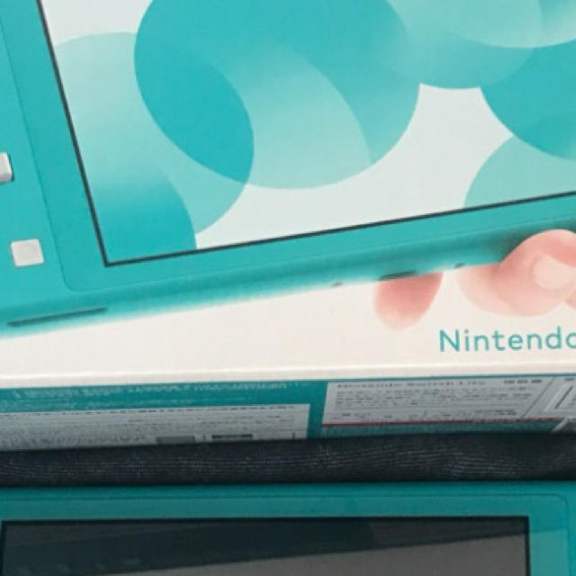 Nintendo Switch(ニンテンドースイッチ)のマリオカート エンタメ/ホビーのゲームソフト/ゲーム機本体(家庭用ゲームソフト)の商品写真