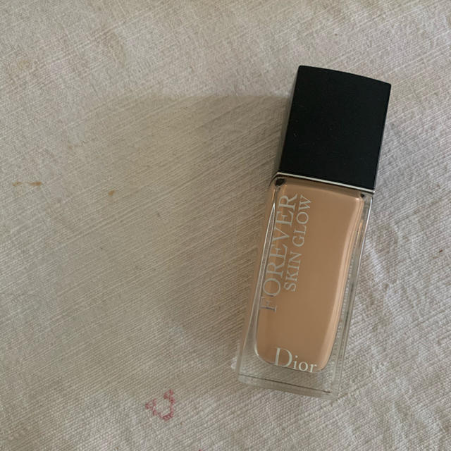 Dior   FOREVER SKIN GLOW