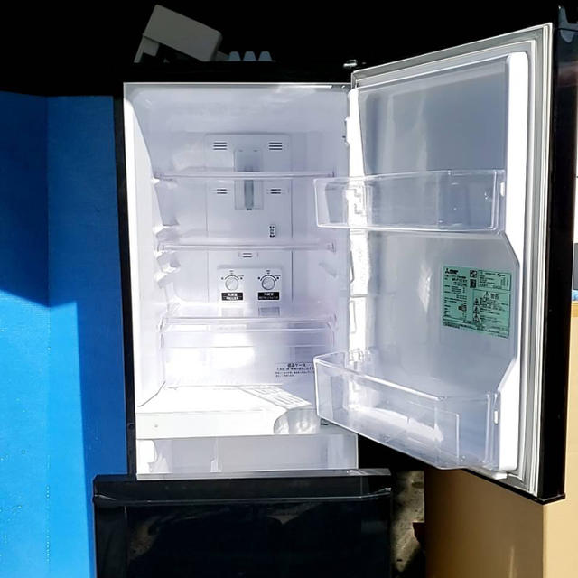 三菱 ノンフロン冷凍冷蔵庫 MR-P15Z-B 2016年製