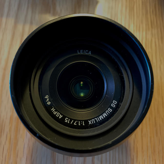 LEICA(ライカ)の美品　LEICA DG SUMMILUX 15mm F1.7 H-X015-K スマホ/家電/カメラのカメラ(レンズ(単焦点))の商品写真