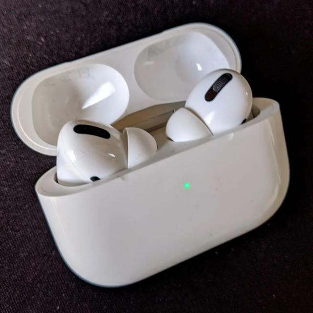 AirPods Pro AirPods Pro