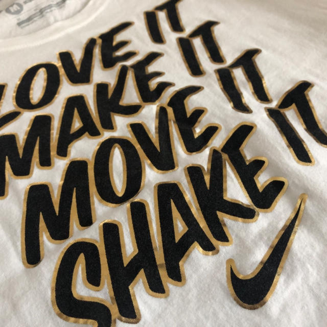 NIKE(ナイキ)のNIKE ⭐️Ｔシャツ レディースのトップス(Tシャツ(半袖/袖なし))の商品写真