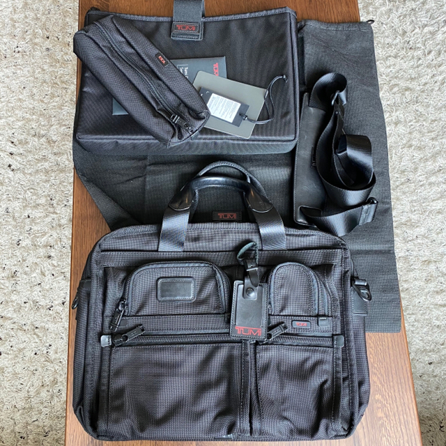 DELSEY スーツケース 2個セット ブラック 83L 34L 釣れる 機内 DELSEY スーツケース 2個セット ブラック 83L 34L 釣れる 機内