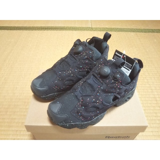 Reebok(リーボック)のREEBOK INSTA PUMP FURY OG CS 25cm メンズの靴/シューズ(スニーカー)の商品写真