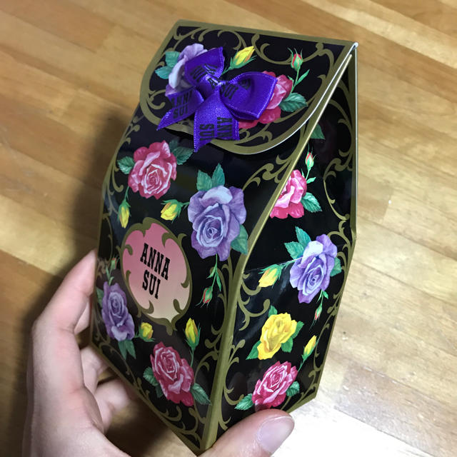 ANNA SUI(アナスイ)の3/8まで⚠️ANNA SUI / ギフトボックス 空箱 レディースのバッグ(ショップ袋)の商品写真